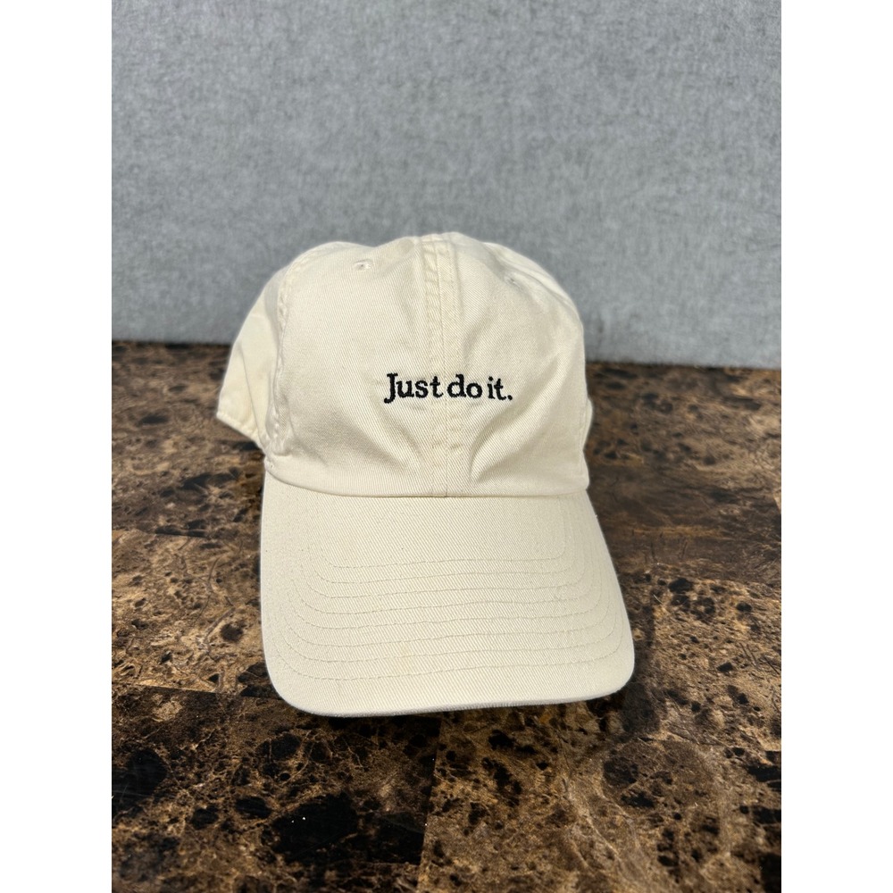 Nike Club Cap Just Do It Embroidered Cream Off White Dad Hat M/L Adjustable